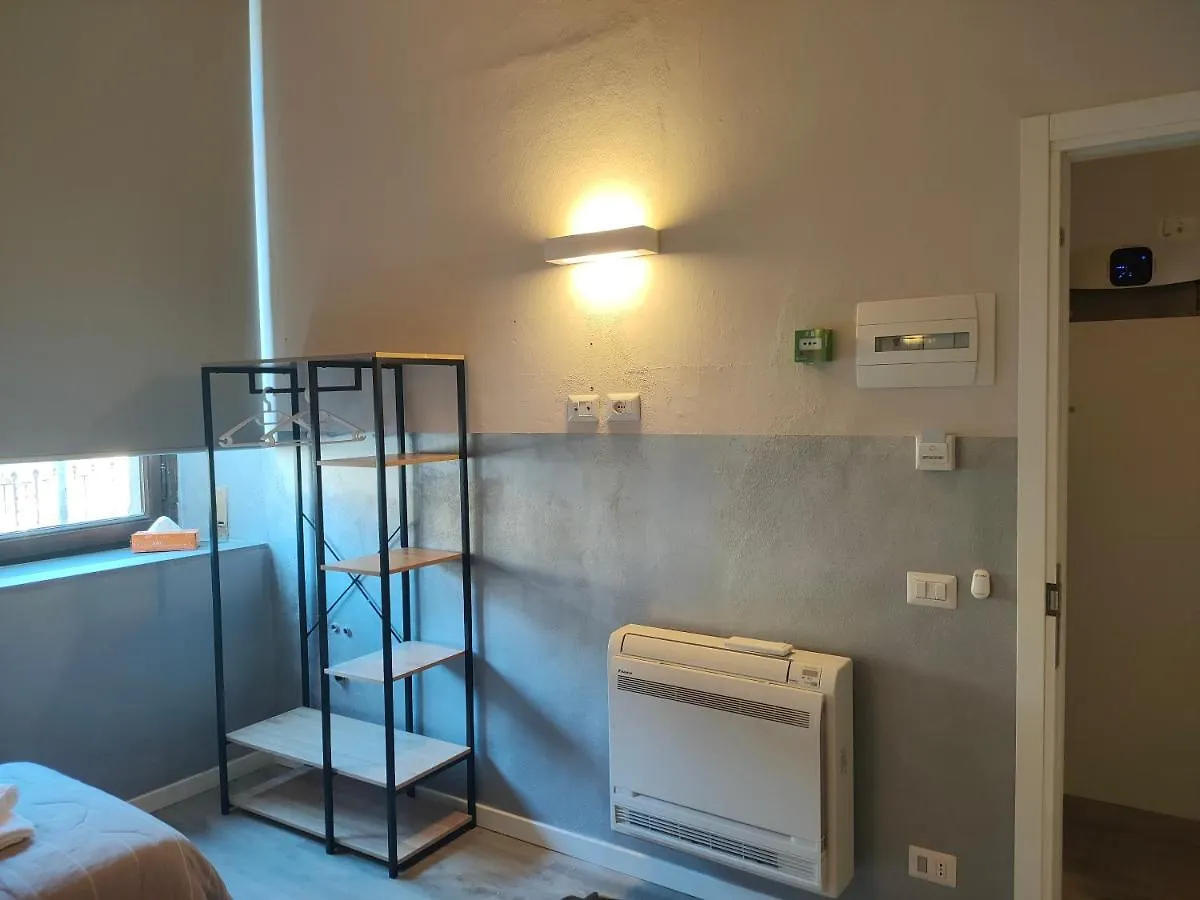 Apartment Nido Stazione Bergamo 2*,  Italien